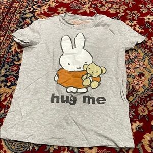 Vintage Doe Presents Miffy the Rabbit T-shirt, Size M